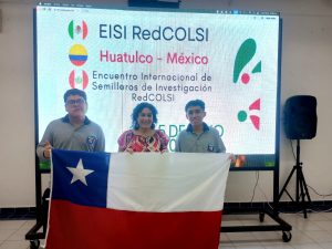 Profesora y estudiantes de Cochamó logran histórico primer lugar en torneo internacional de innovación en México